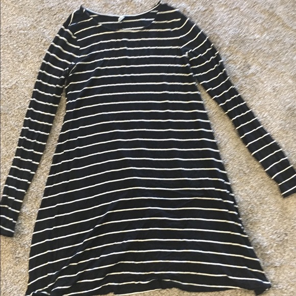 Dress - Picture 1 of 1